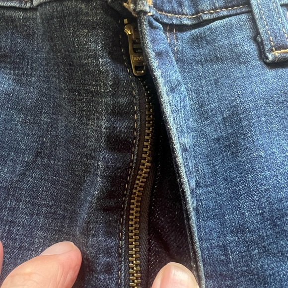 NWT Women's 721 High Rise Skinny Jeans Levi's Size 33x30 (F2) - Picture 5 of 9